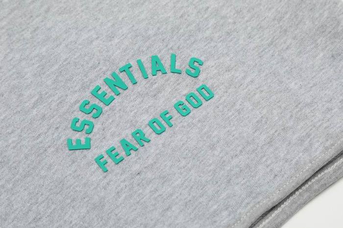 Fear of God Essentials Sweatshort -530