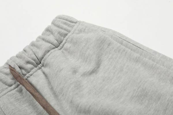 Fear of God Essentials Classic Sweatshort -017
