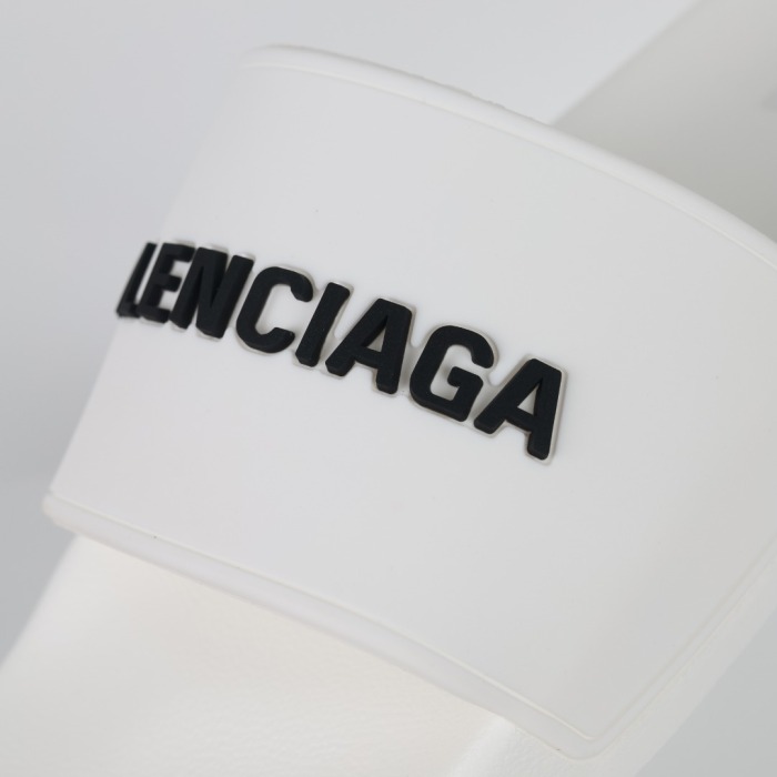 Balenciaga Wmns Pool Slides 'White Black'