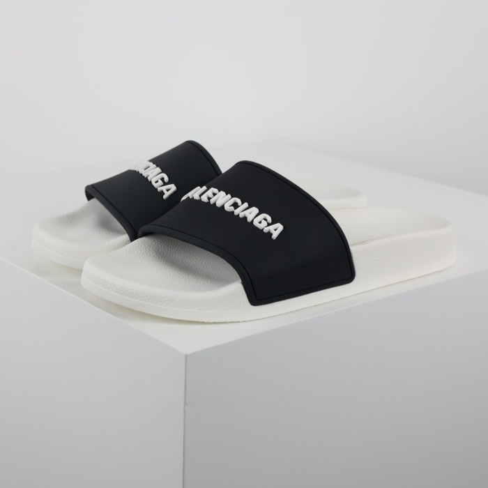 Balenciaga Pool Slides 'White Black'