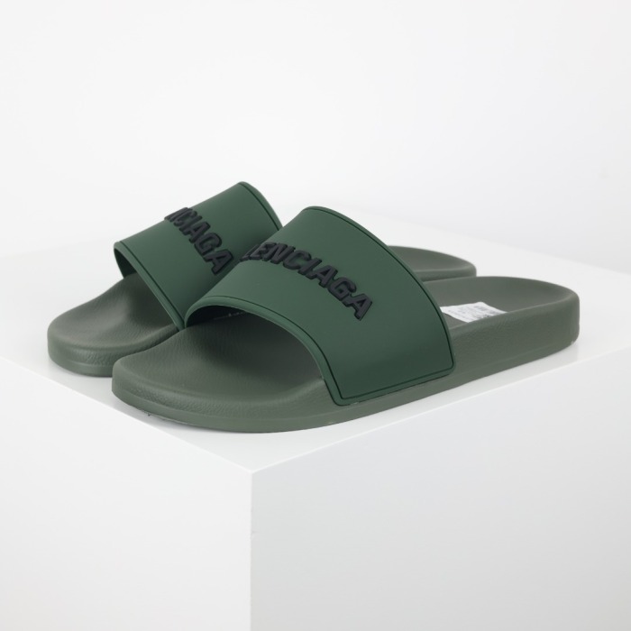 Balenciaga Pool Slides 'Green'