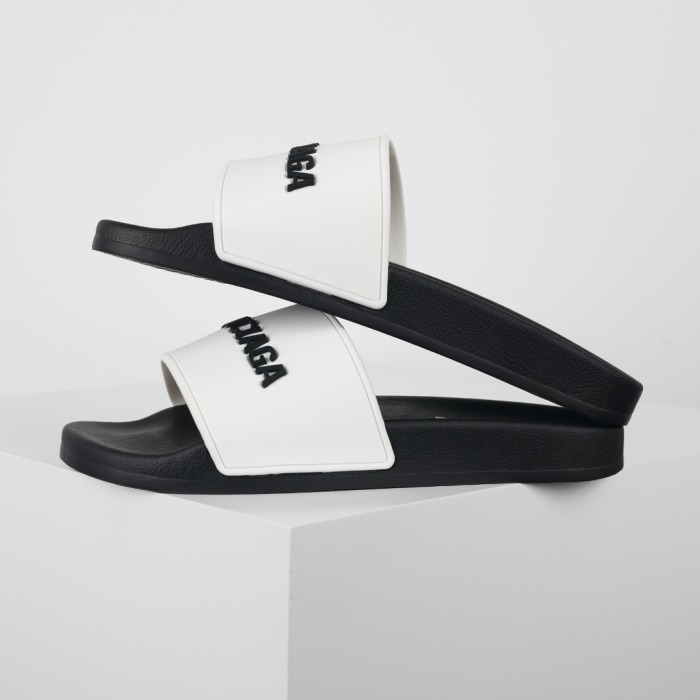 Balenciaga Pool Slides 'White Black'