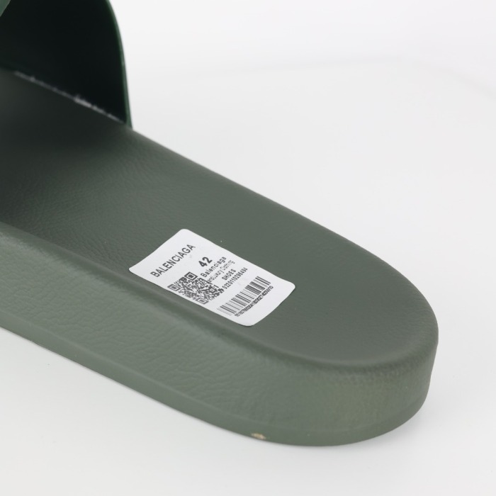 Balenciaga Pool Slides 'Green'