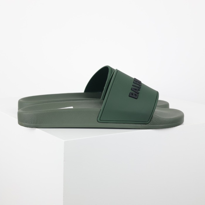 Balenciaga Pool Slides 'Green'