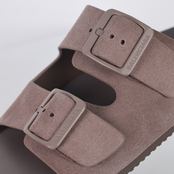 Balenciaga - Sunday mule Brown