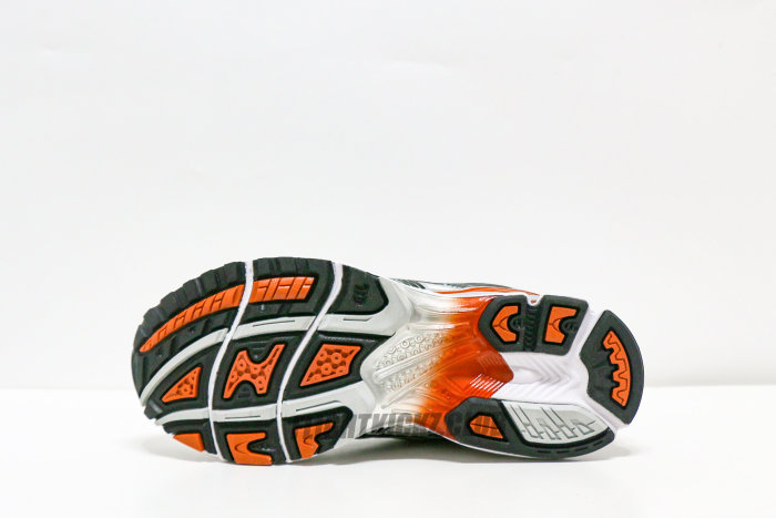 Gel Kayano 14 Silver Piquant Orange 2023