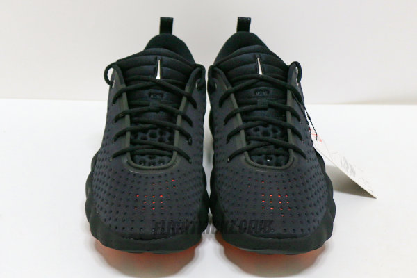 Nike Mind 002 Black Hyper Crimson