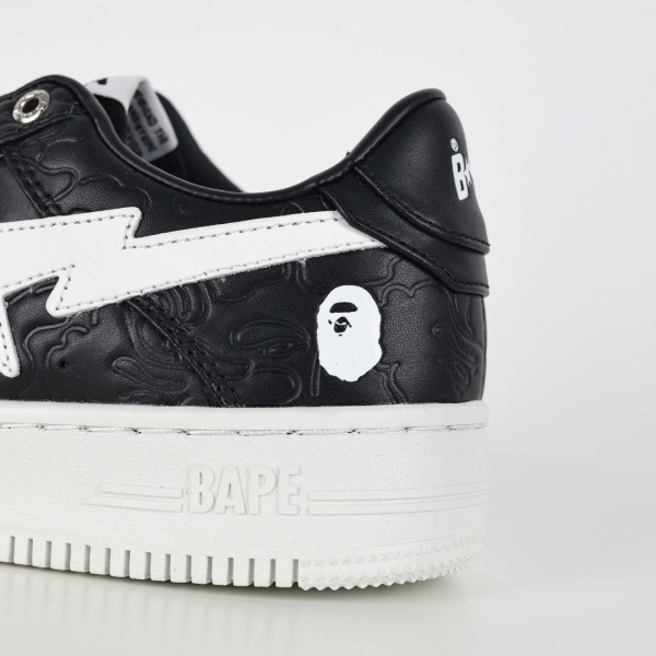 Bapesta Low #3 Line Camo Black