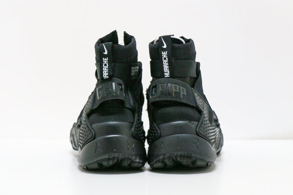 Nike Air Huarache Gripp Triple Black