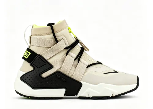 Nike Air Huarache Gripp 'Light Orewood'