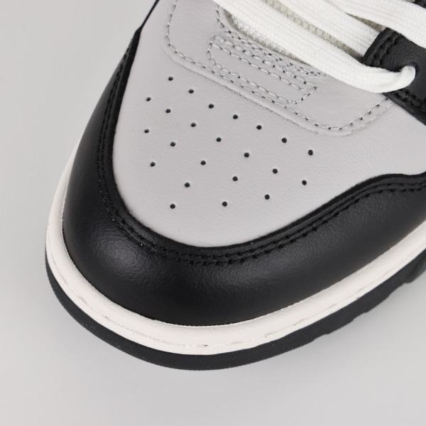 OFF-WHITE Out Of Office OOO Low Tops Light Grey Black