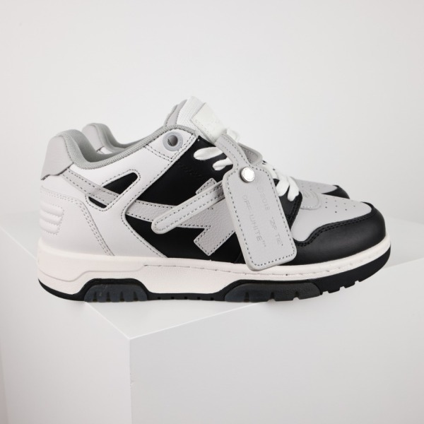 OFF-WHITE Out Of Office OOO Low Tops Light Grey Black