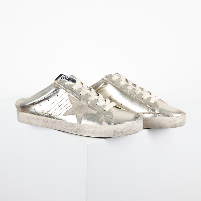 Golden G00se Leather Super Star Sabot Low-Top Sneakers