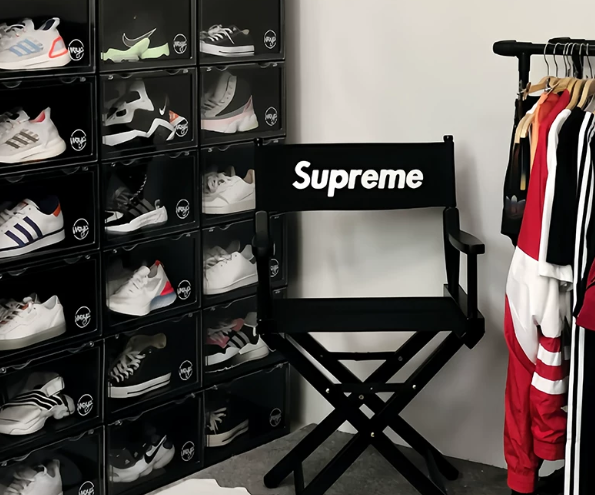 Supreme Director's Chair