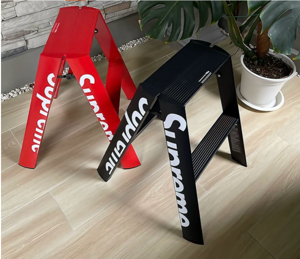 Supreme Lucano Step Ladder