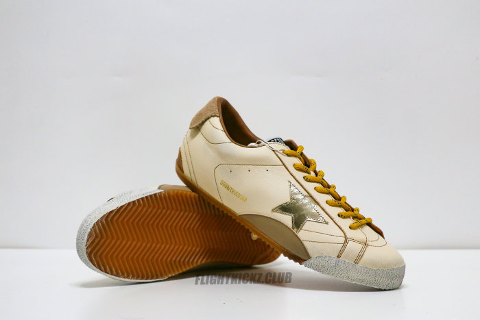 Golden G00se True-Star white nappa leather with gold star and beige suede heel tab