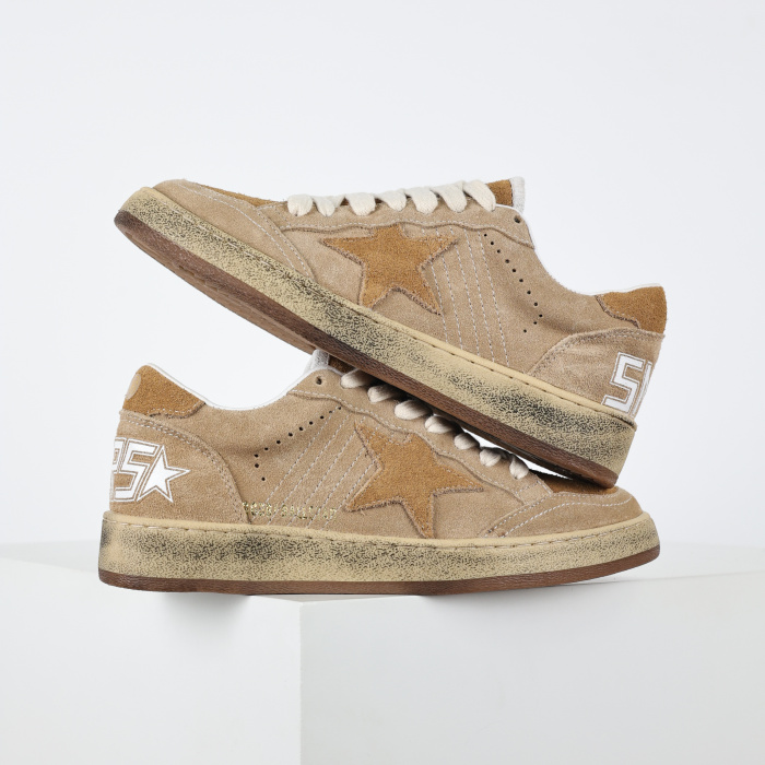 Golden G00se Super Star taupe full suede tonal star