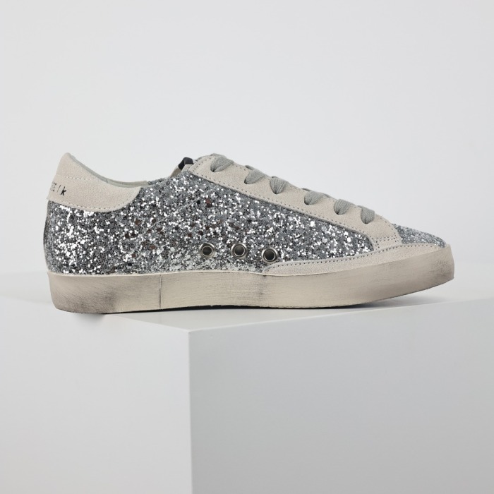 Golden G00se Super-Star in silver glitter with ice-gray suede star