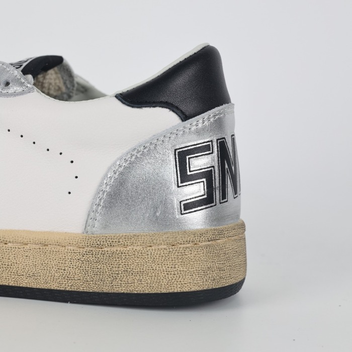 Golden G00se Ball‑Star White Silver Black Star