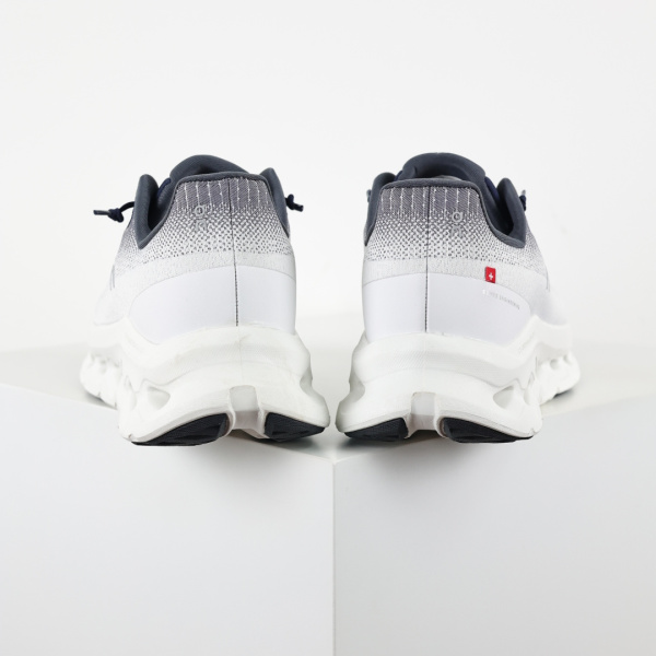On Running Cloudtilt Midnight Ice (Women's)