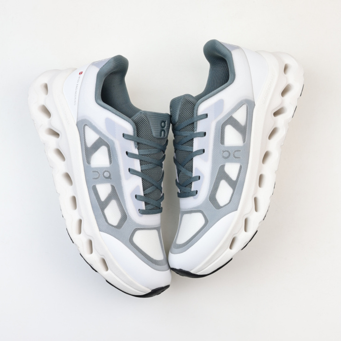 On Running Cloudtilt Remix Ivory Olive