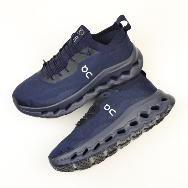 On Running Cloudtilt L0ewe Navy