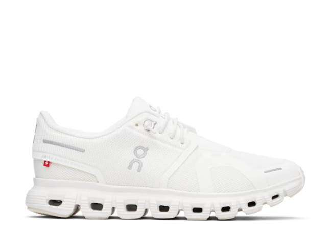On Cloud 6 Triple White
