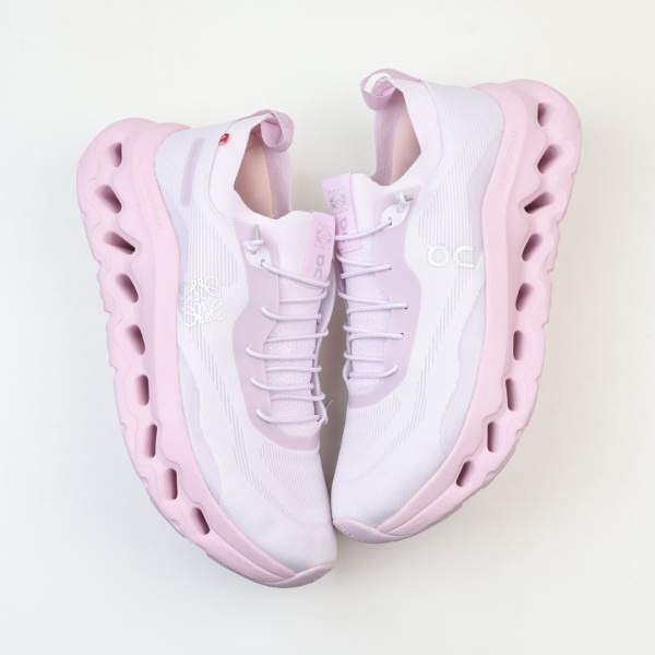 On Running Cloudtilt L0ewe Pale Pink