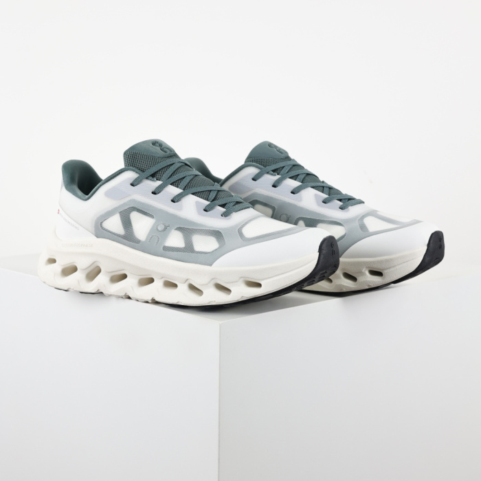 On Running Cloudtilt Remix Ivory Olive