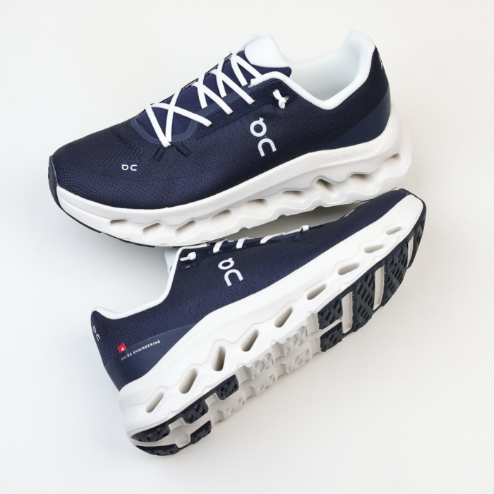 On Running Cloudtilt Navy Blue