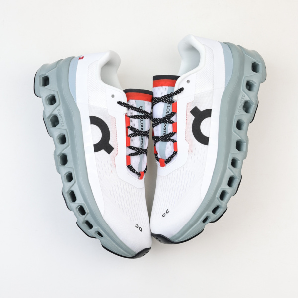 On Running Cloudmonster 'Frost Surf'
