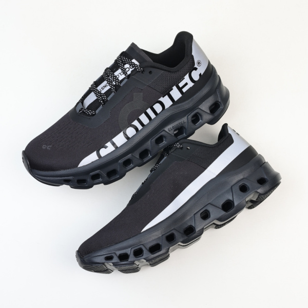 On Running Cloudmonster 'Lumos Black'