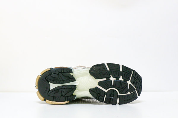 Balenciag* Runner Sneaker 'Beige Black White'
