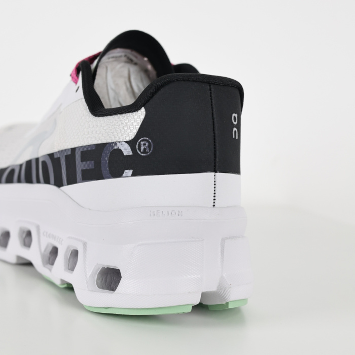 On Running Cloudmonster Frost Black