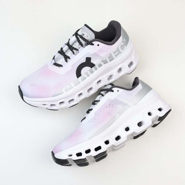 On Running Cloudmonster White/Purple