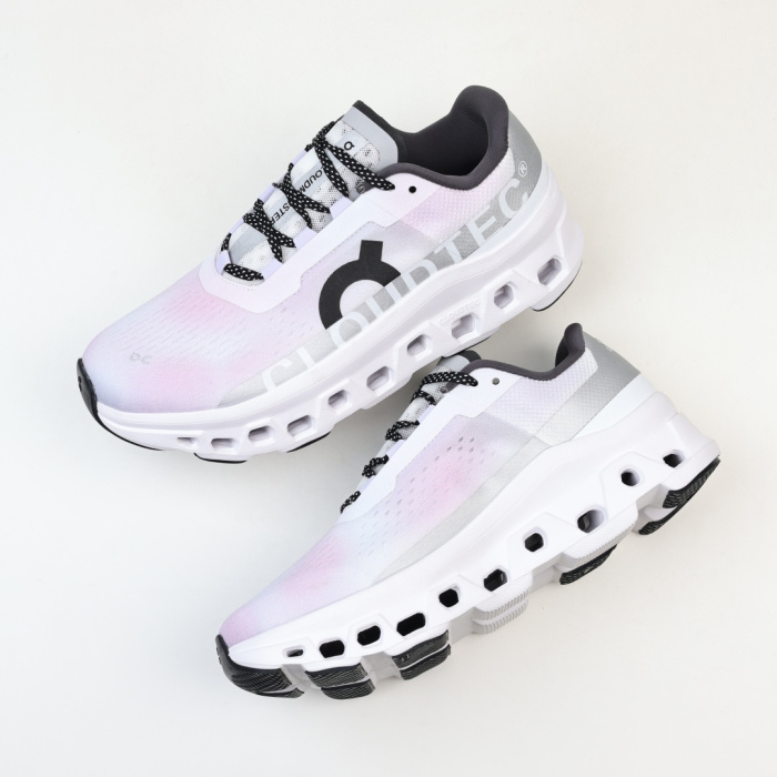 On Running Cloudmonster White/Purple