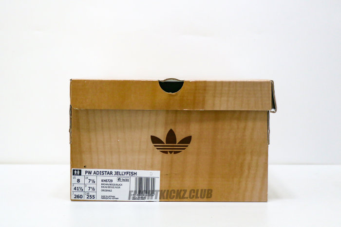 Pharrell Williams x adidas Adistar Jellyfish Crystal Sand