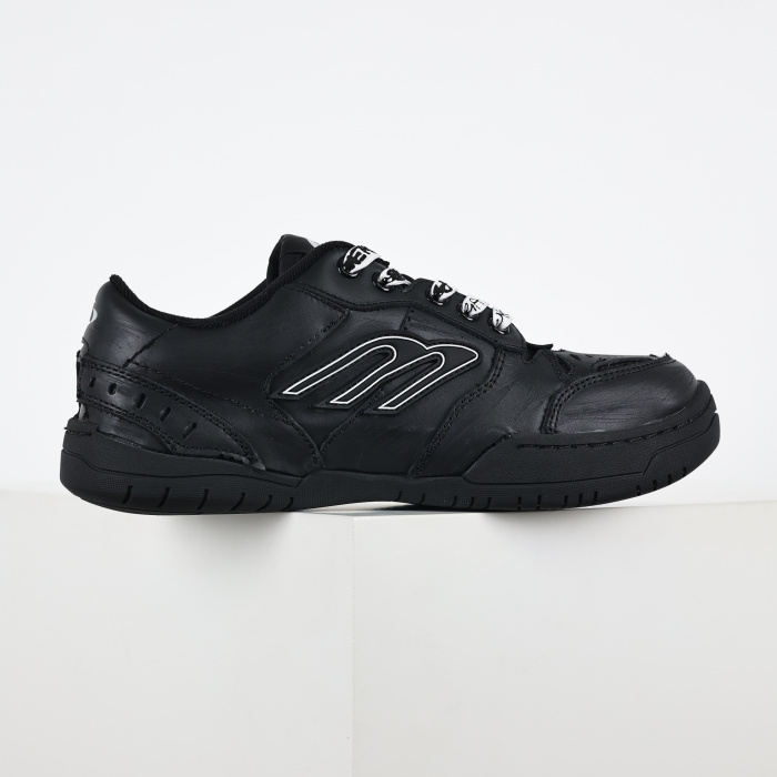 Balenciag* Hamptons Worn-Out Black