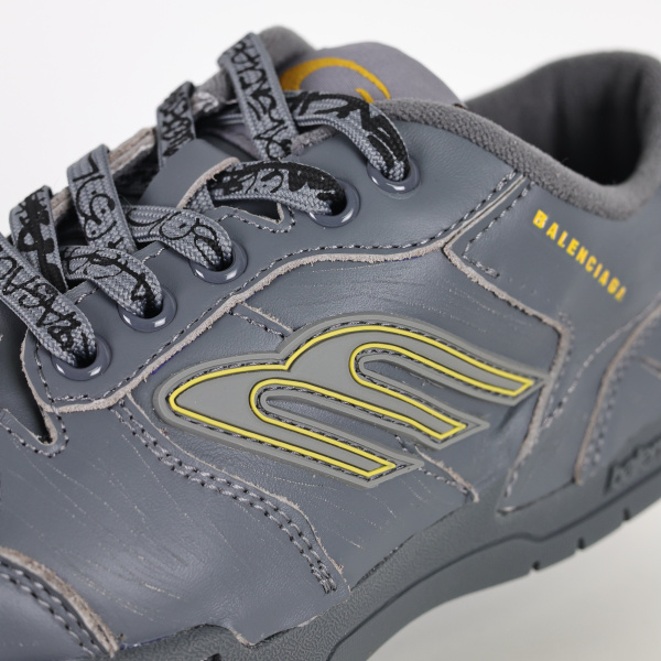 Balenciag* Hamptons Sneaker Worn-Out Grey Yellow