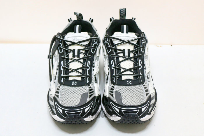 OFF-WHITE Be Right Back Grey Black
