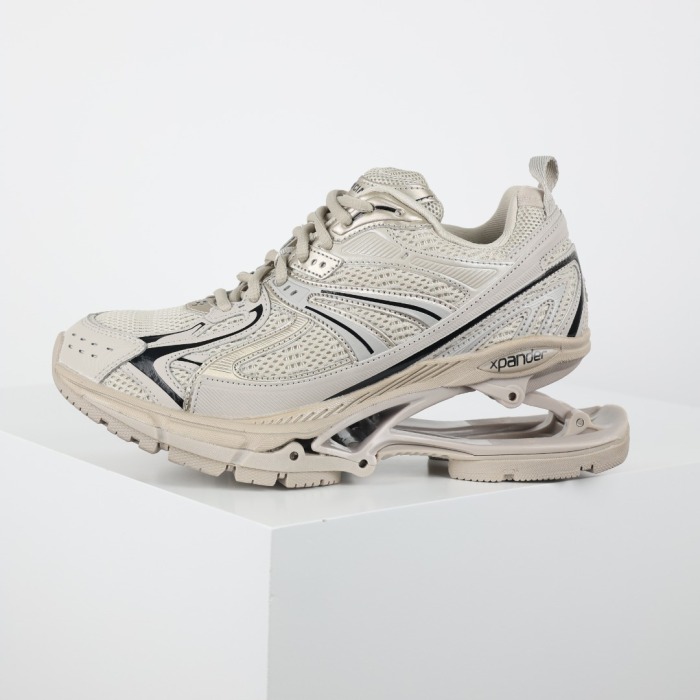 BALENCIAG* X-PANDER  Beige