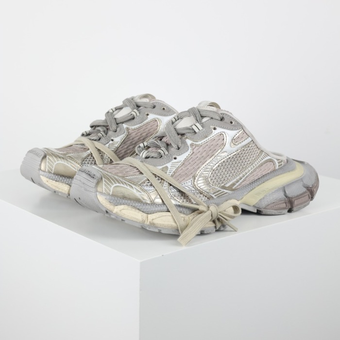 Balenciag* 3XL Mules Beige