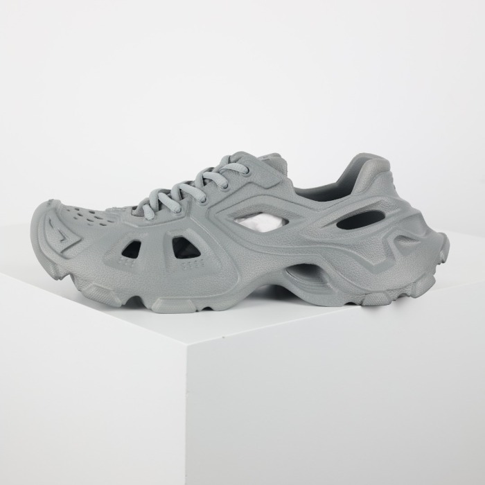Balenciag* HD Cut-out Molded Rubber  Grey