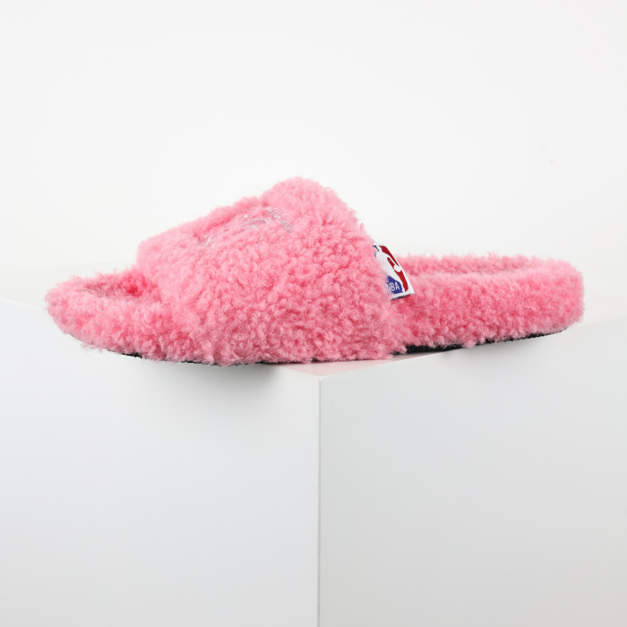 Balenciag* Furry Slide Pink