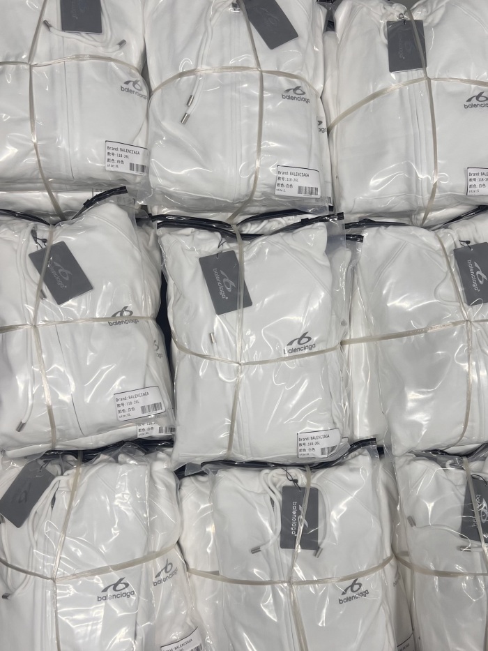 Balenciag@ 26FW Bodies Graphic Pullover Hoodie