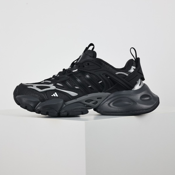 Adidas Vento XLG Deluxe Black