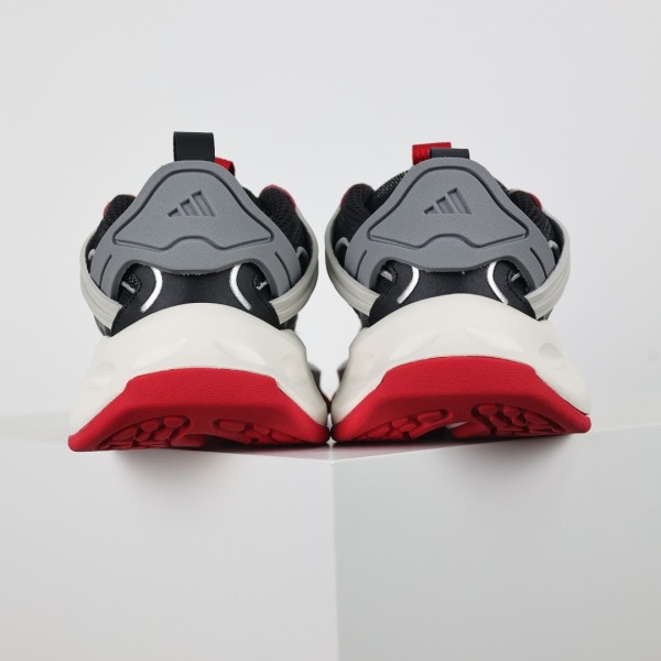 Adidas Vento XLG Deluxe Black Silver Red