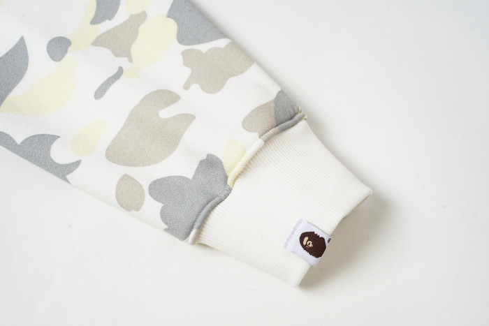 BAPE Classic Camo Shark Hoodie (Single Hood) Full Zip Hoodie