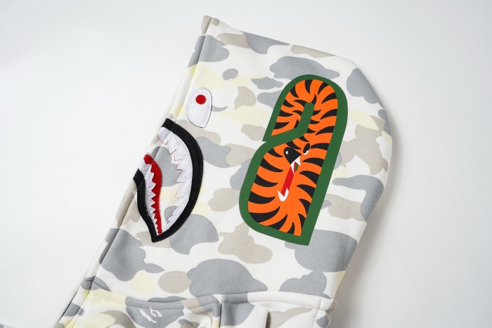 BAPE Classic Camo Shark Hoodie (Single Hood) Full Zip Hoodie