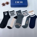Dior letter Luokou Midtime Bar Motorm Institute of Stockings